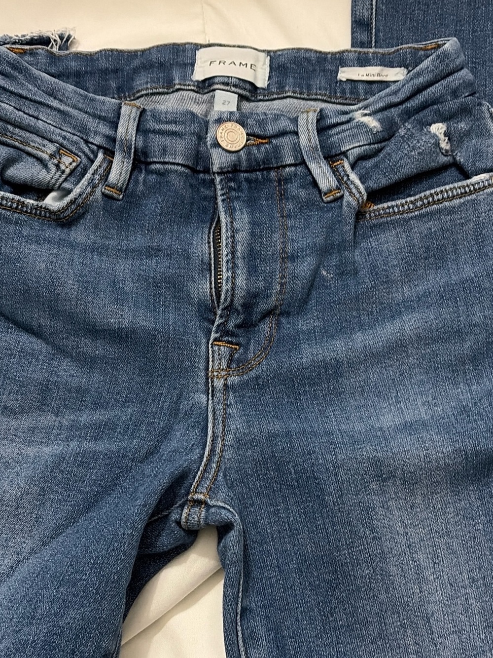 FRAME Le Mini Boot Jeans Size 27 Raw